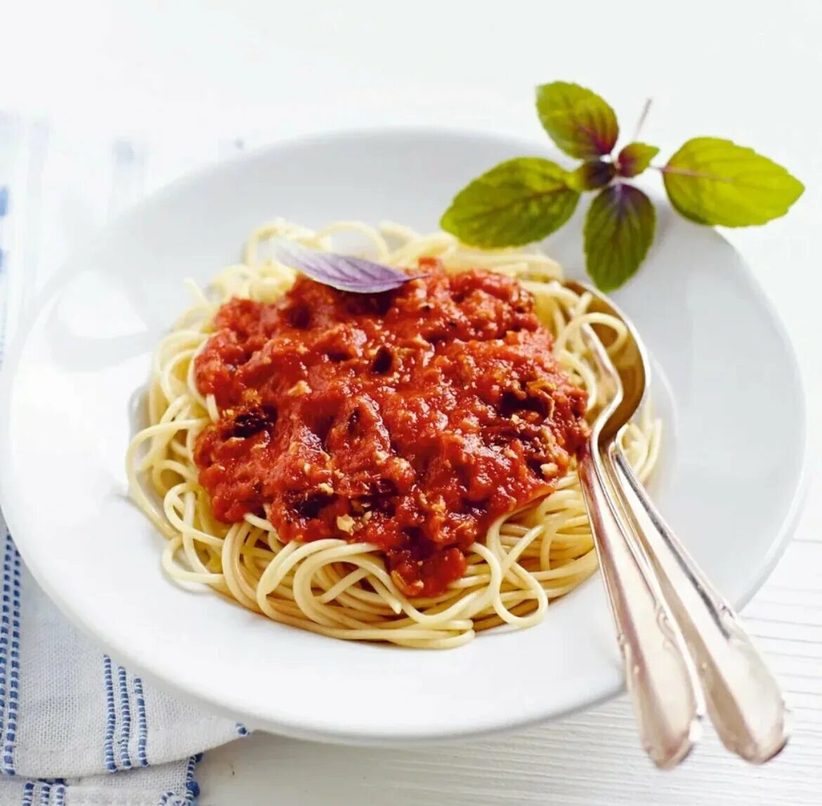 Вкусные фото пасты болоньезе: от классики до экспериментов Торты, конфеты, пирог