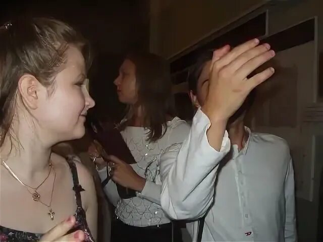 Никто случайно