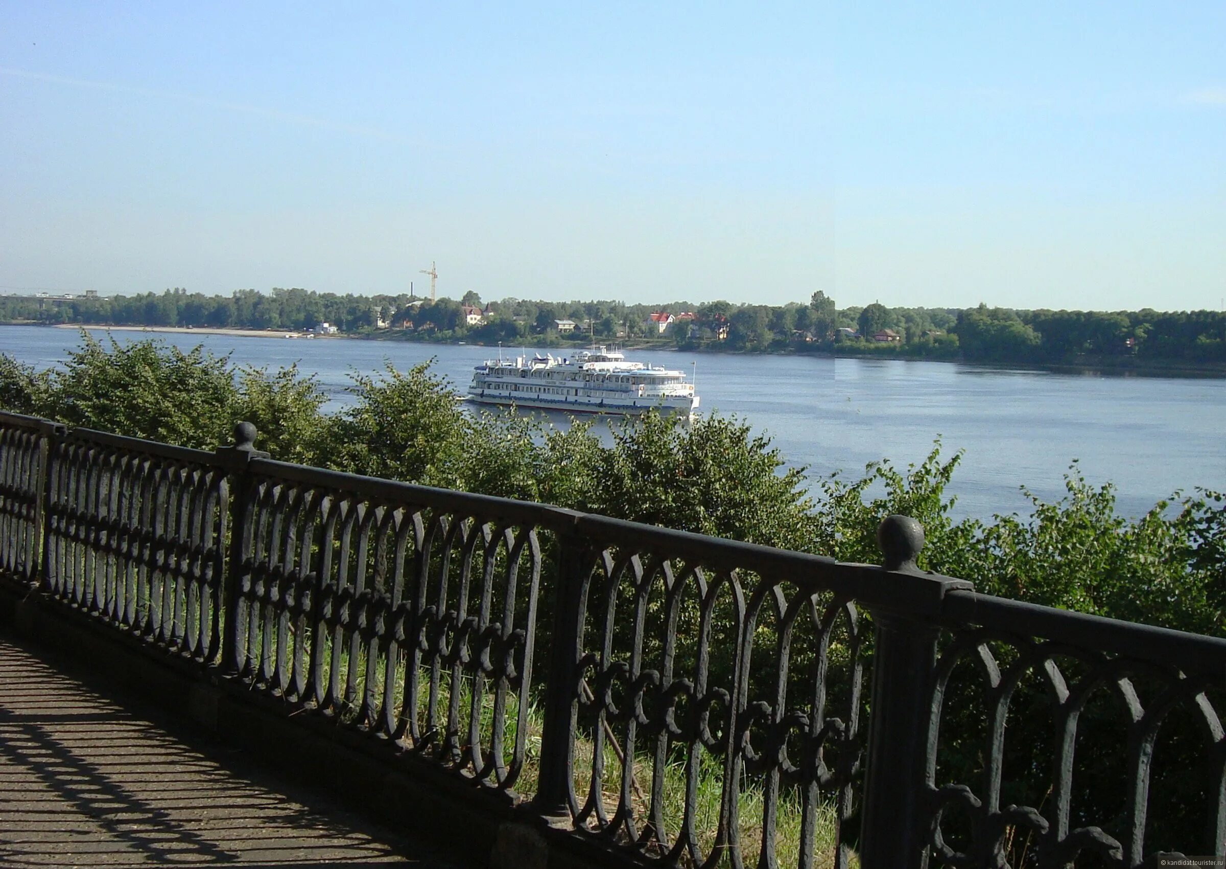 Работа за волгой ярославль. Работа за волгой ярославль. Работа за волгой ярославль. Работа за волгой ярославль. Волга в городе ярославле.