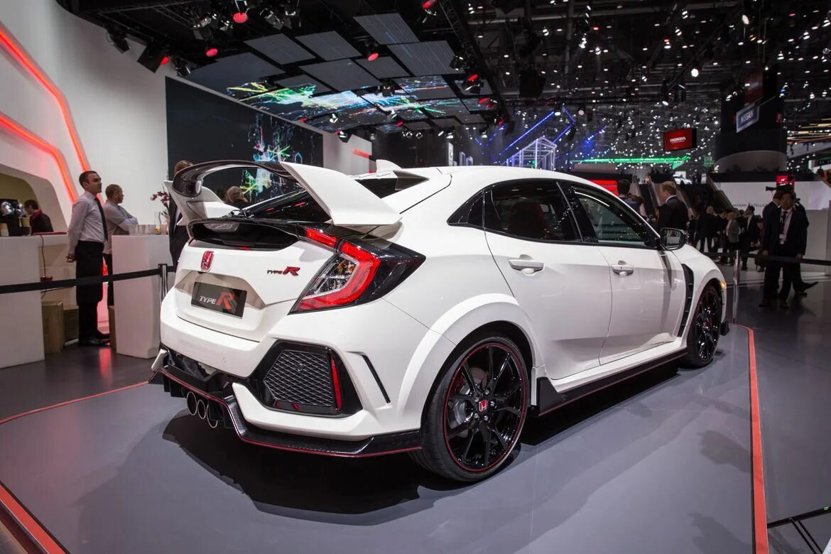 New type r. Honda Civic Type r 2017. Хонда Цивик тайп р 2022. Honda Civic Type r 7 поколение. Honda Civic Type r 2023.