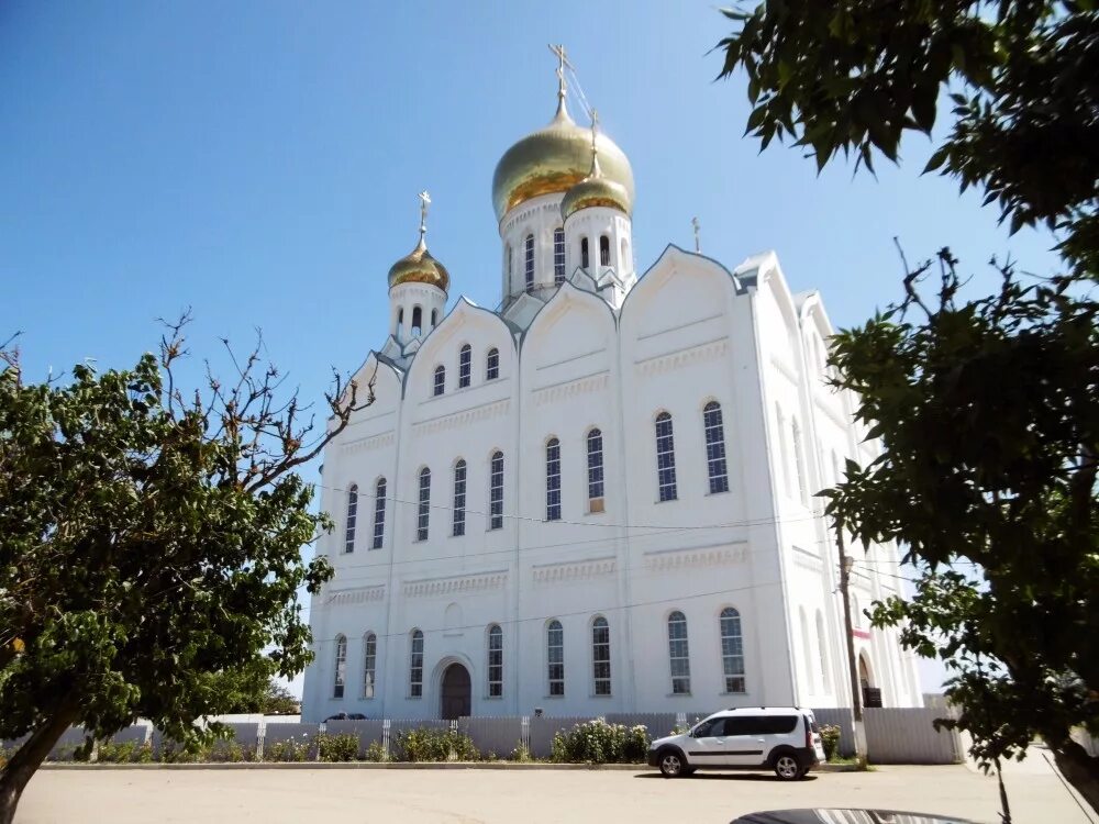 Приазовский темрюкский. Храм святой живоначальной троицы, посёлок приазовский. Приазовский темрюкский. Храм в поселке приазовский. Приазовский темрюкский.