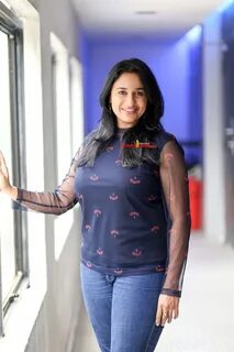 Anu Hasan Latest Cute Photo Shoot Stills Latest High Quality Images.