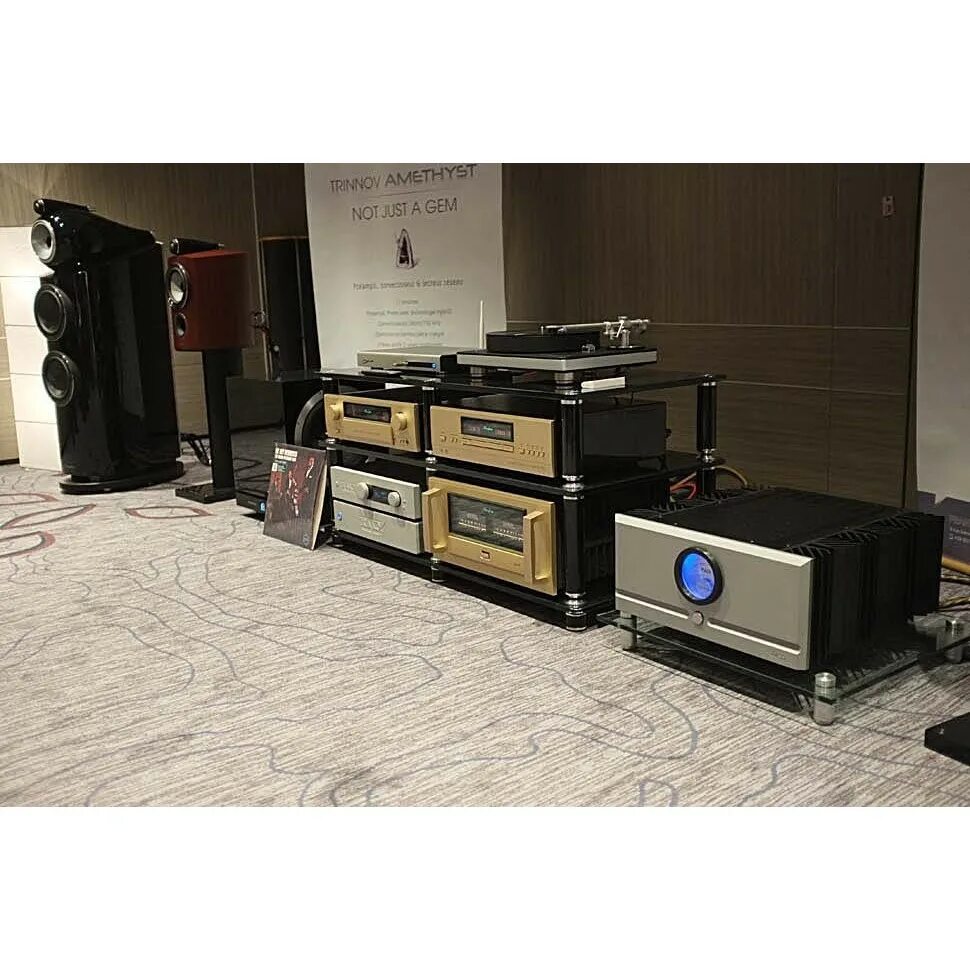 Labs int. Pass labs int-250. усилитель pass labs. усилитель интегральный pass labs int-250 картинки. интегральный усилитель pass int-30a.