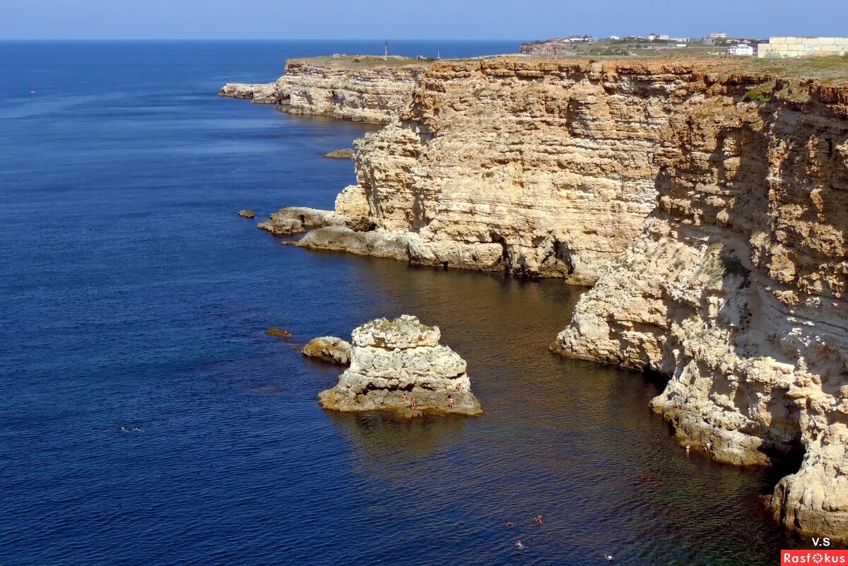 голубая бухта казачка севастополь. фиолент севастополь грот дианы. севастополь пляжи. пляж херсонес севастополь. севастополь казачья бухта пляж.