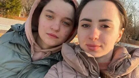 19 летняя студентка