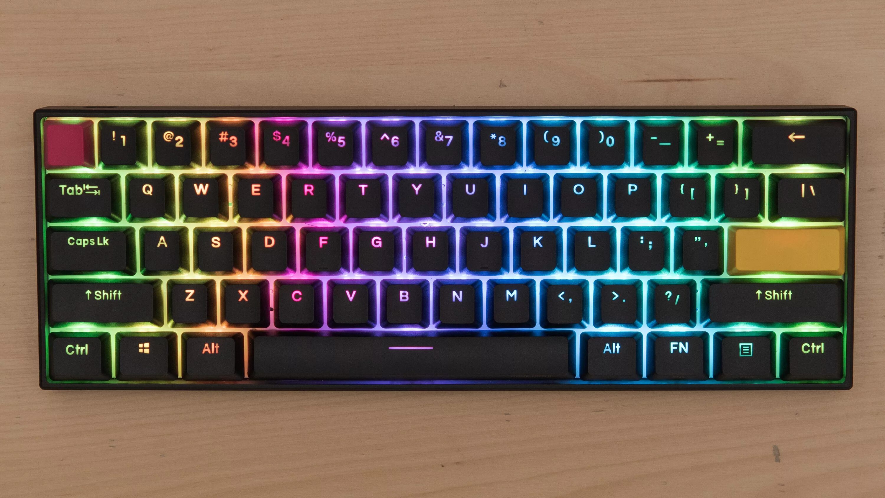 2z2 pro. Клавиатура Obins Anne Pro 2. Anna Pro 2 клавиатура. Клавиатура: Obins Anne Pro 2 Red Gateron. Клавиатура Anne Pro 2 белая.