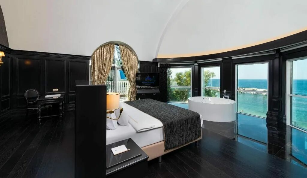 Rubi platinum spa resort suites 5. Отель платинум кисловодск. Кисловодск. Отель platinum кисловодск. Mayrveda kislovodsk отель.