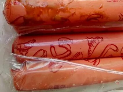 Просроченные сосиски можно есть