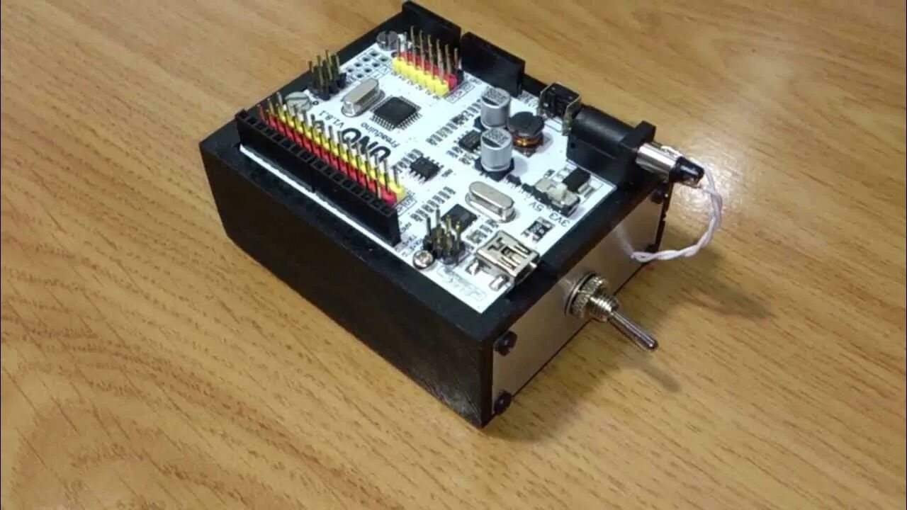 Arduino case. Кейс для ардуино нано. Arduino homemade. Arduino Flat Case. Arduino inside PC Case.