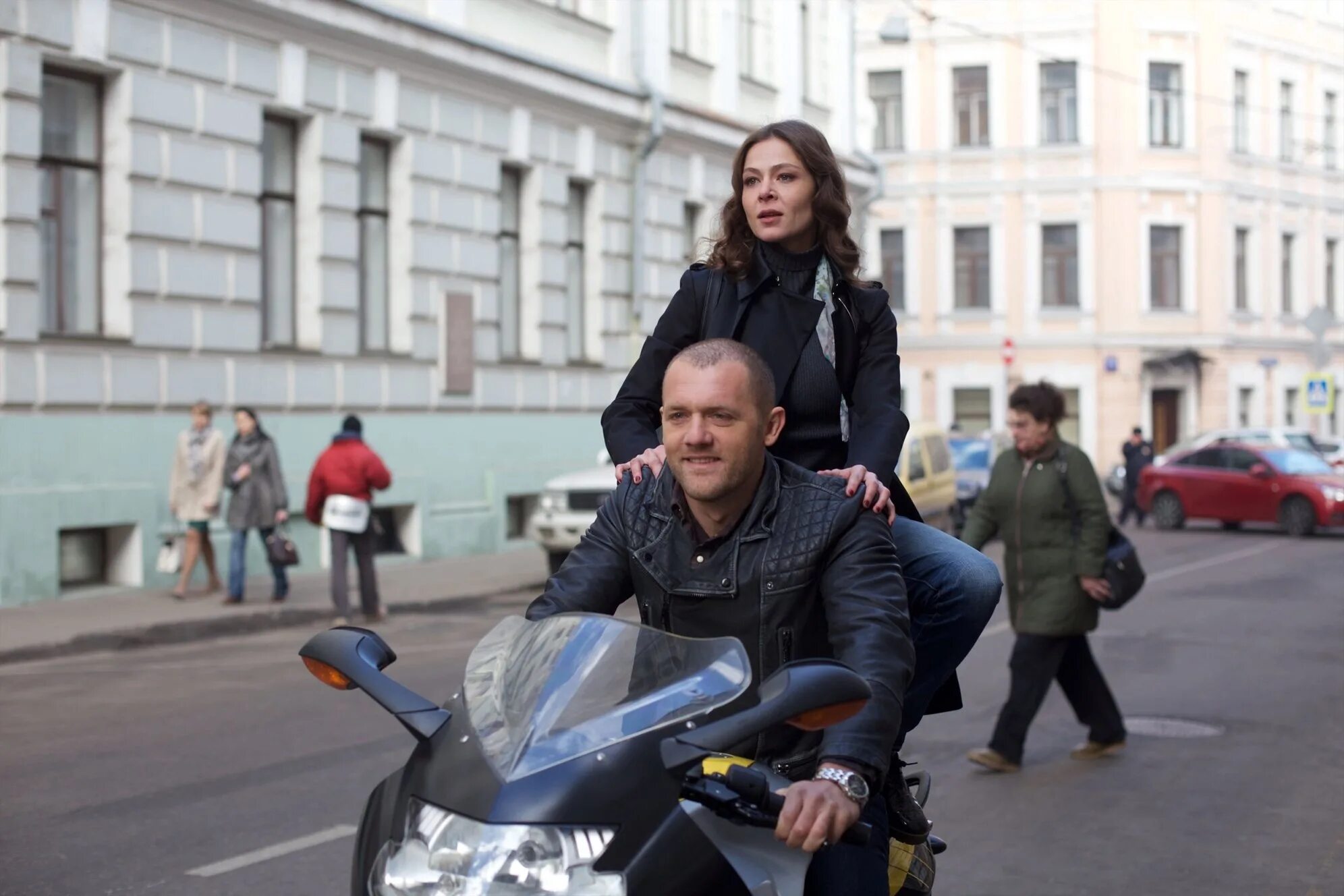 Измены 1 ю. Измены сериал 2015. денис шведов сериал измены. денис с сериала измены. измены фильм 2015.
