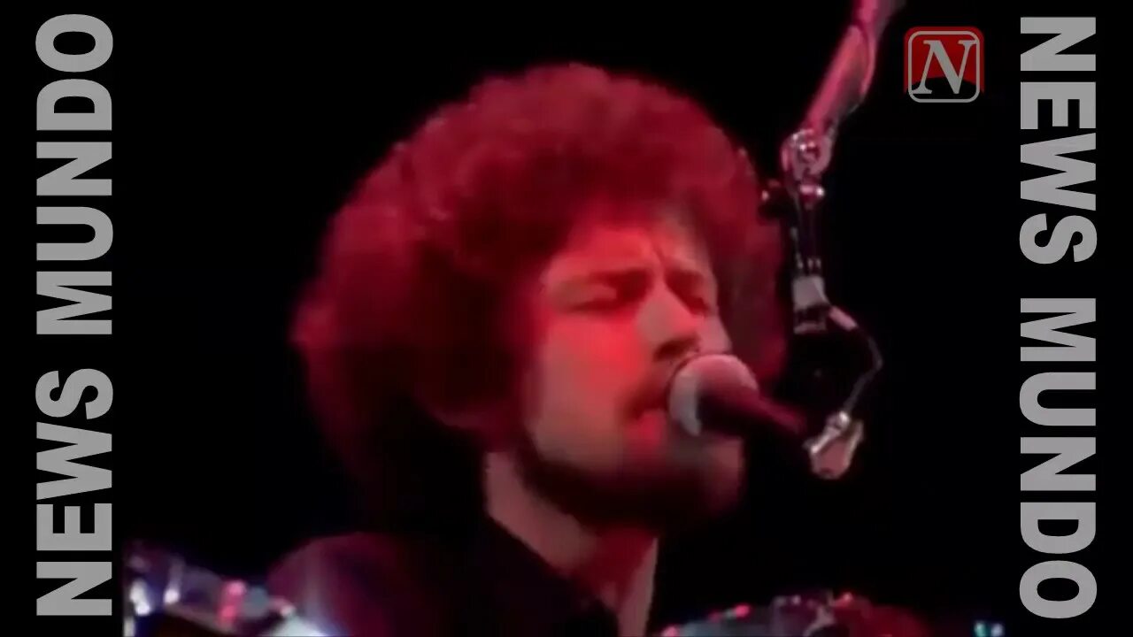 Отель калифорния скорпионс. Отель калифорния 1976 слушать. Иглс отель калифорния видео. Иглс отель калифорния. Группа калифорния казахстан.