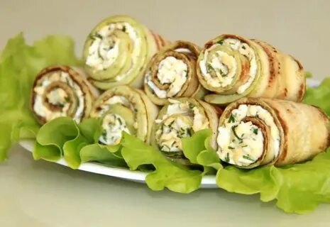 Праздничные рулетики разные