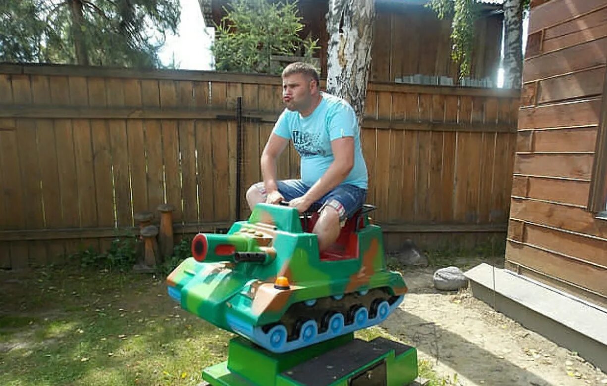 Первые 40 лет детства для мужчины самые тяжелые. Первые 40 лет в жизни мальчика самые сложные. Первые 40 лет детства для мужчины самые тяжелые. Самое сложное в жизни мальчика. Первые 45 лет детства для мужчины самые.