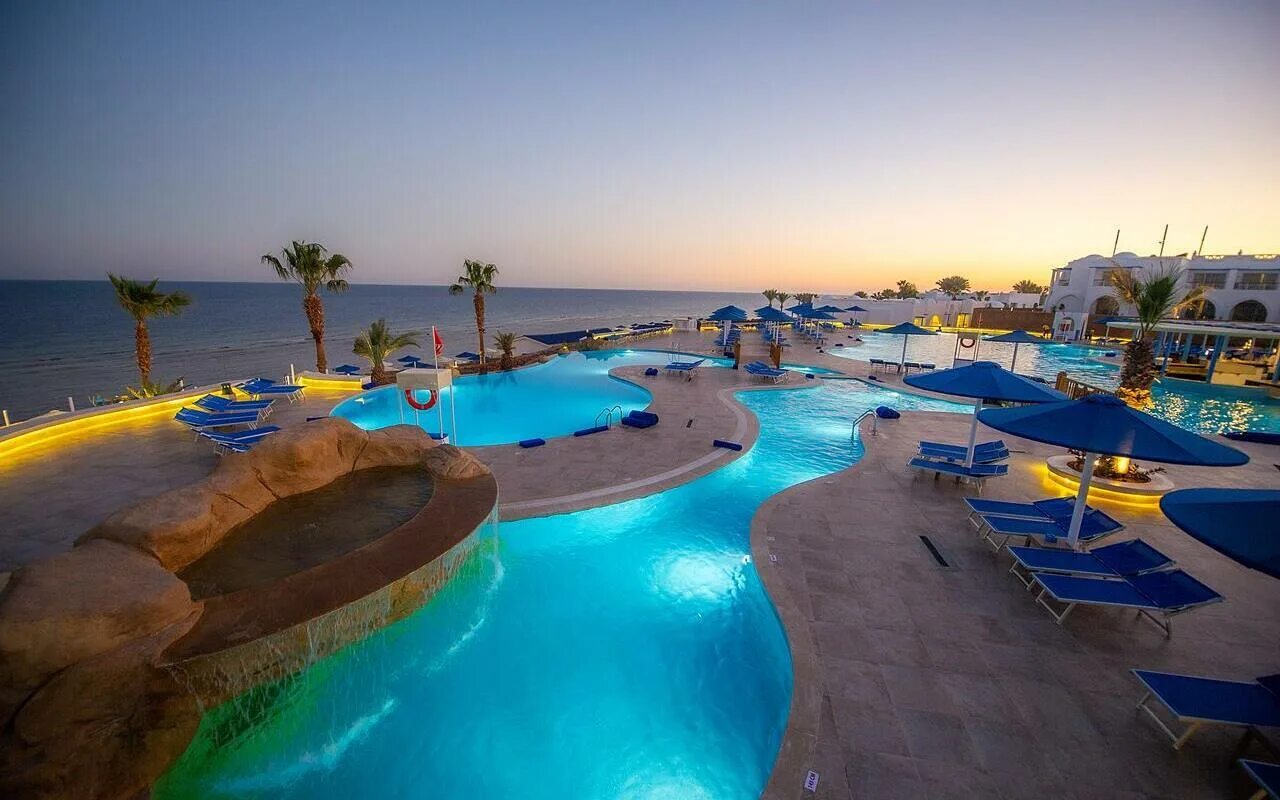 Sharm 5 отзывы. Египет Шарм Эль Шейх отель Альбатрос Палас Резорт. Family Albatros Palace 5 Шарм-Эль-Шейх. Fun&Sun Albatross Palace 5 Египет Шарм-Эль-Шейх. Отель Albatros Palace Sharm el Sheikh 5*.