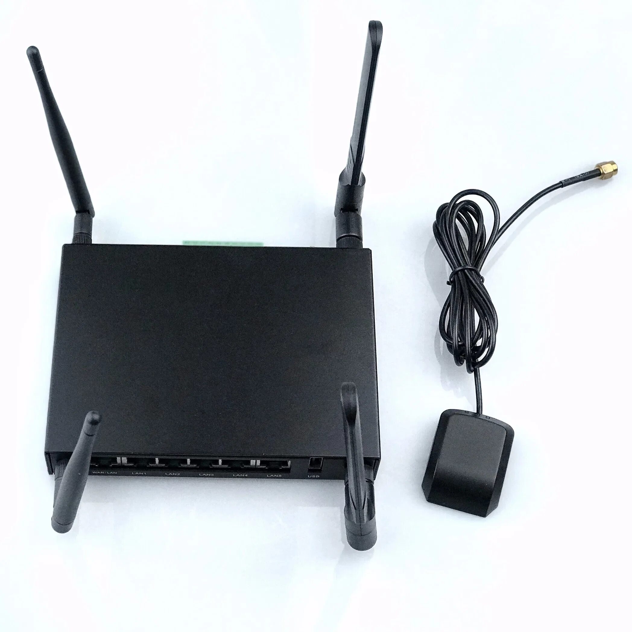 Роутер m3-01. 3 SIM роутер. M.2 Router. Промышленный роутер.