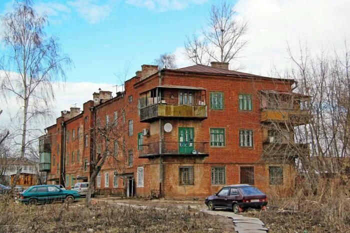 Солдатская 4 казань. Ул армейская. Казань ул кызыл. Казань улица кызыл армейская 23а. Казань ул кызыл.