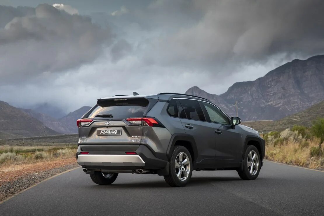 Toyota rav4 2018. тойота рав 4 новая салон. комплектация раф 4 новый.