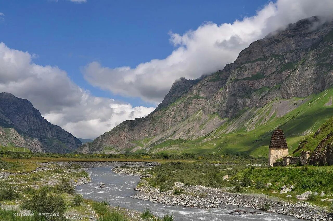 Санаторий кармадон северная осетия. Санаторий кармадон северная осетия в кармадонском ущелье. Санаторий кармадон северная осетия. Кармадонское ущелье северная. Кармадон.