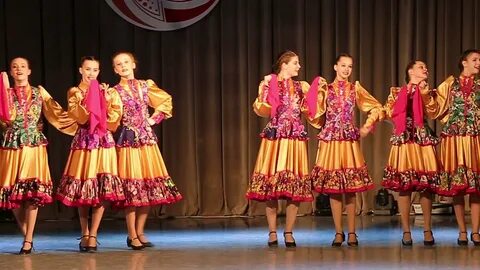 Танец с платочками