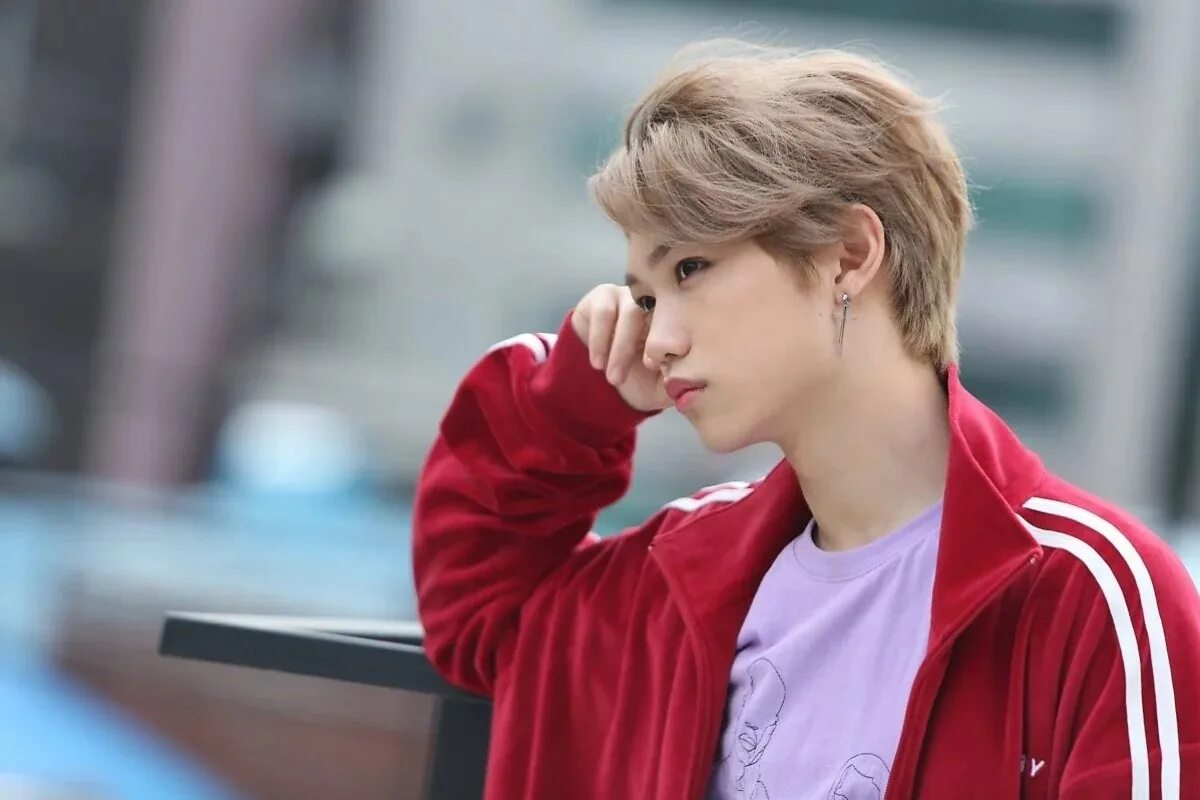 Сколько лет феликсу из стрей. Феликс стрейкидс. группа stray kids felix. феликс корейский певец. ли феликс stray kids.