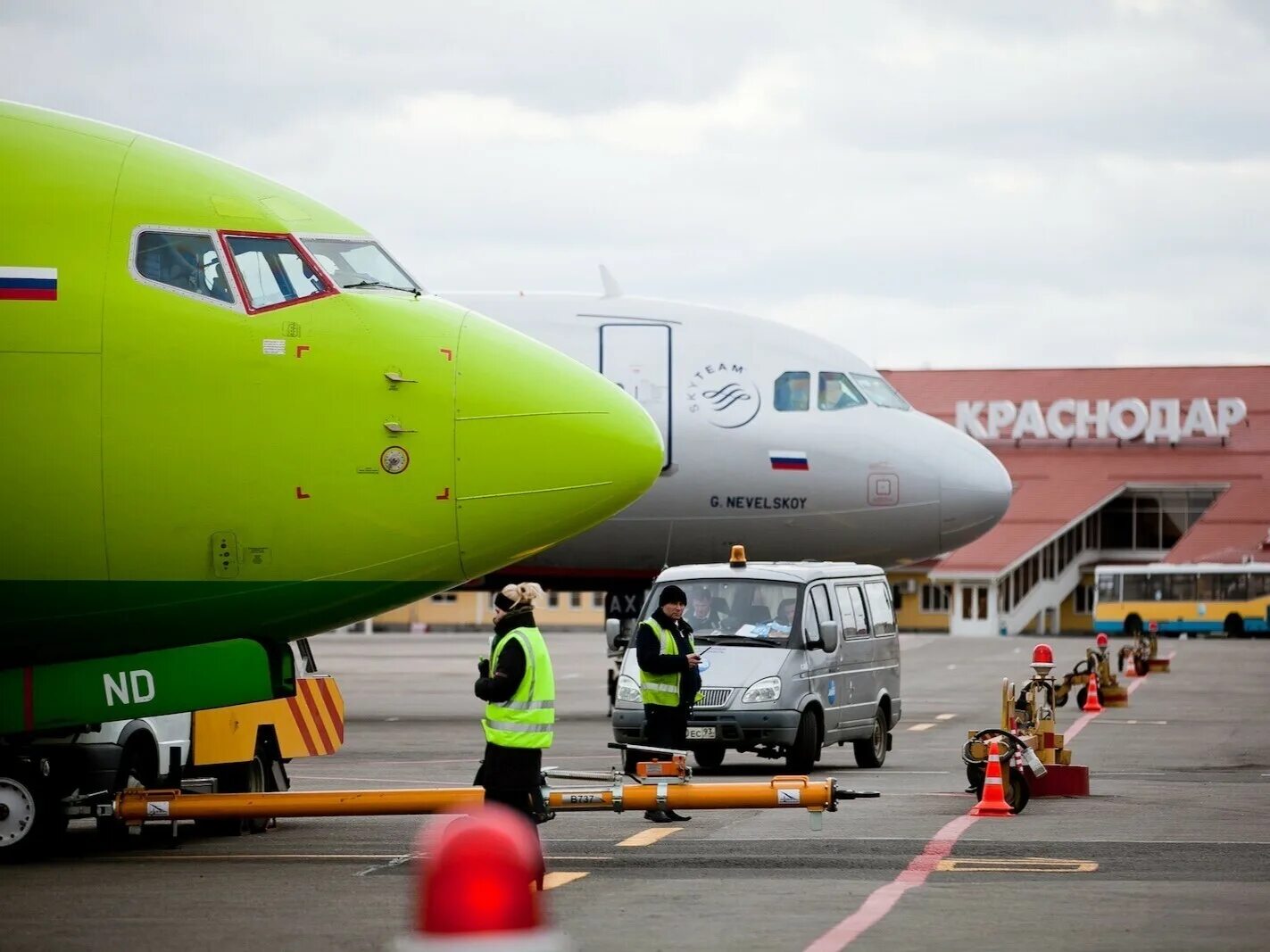 Открыли ли полеты