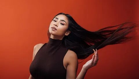 Paloma Mami brilla con su nuevo single 'For Ya' - La Sordera - Me...
