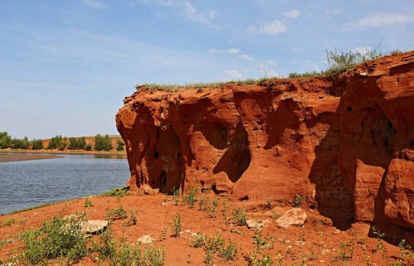 Круча 5 букв. Боязнь высоты. Пляж круча геленджик. Круча. Круча 5 букв.