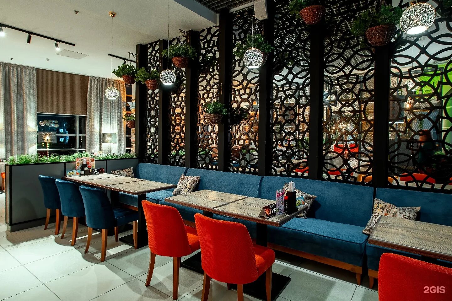 Евразия ресторан. Евразия на невском проспекте. Евразия ресторан санкт-петербург. Питер кафе евразия. Евразия ресторан.