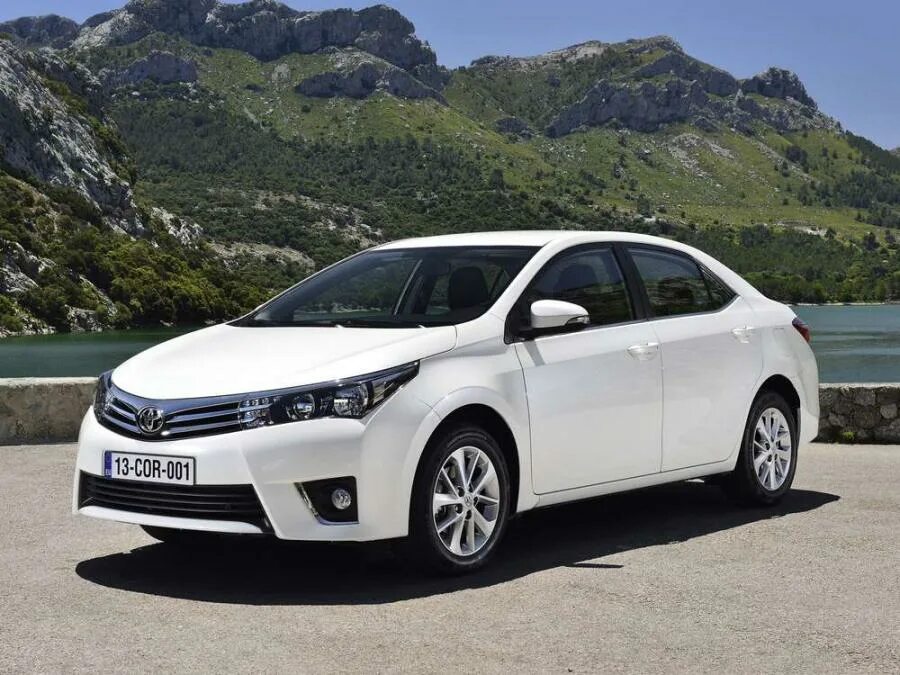 Королла 11 поколения. Toyota Corolla. Тойота Королла 13. Королла 11 года.