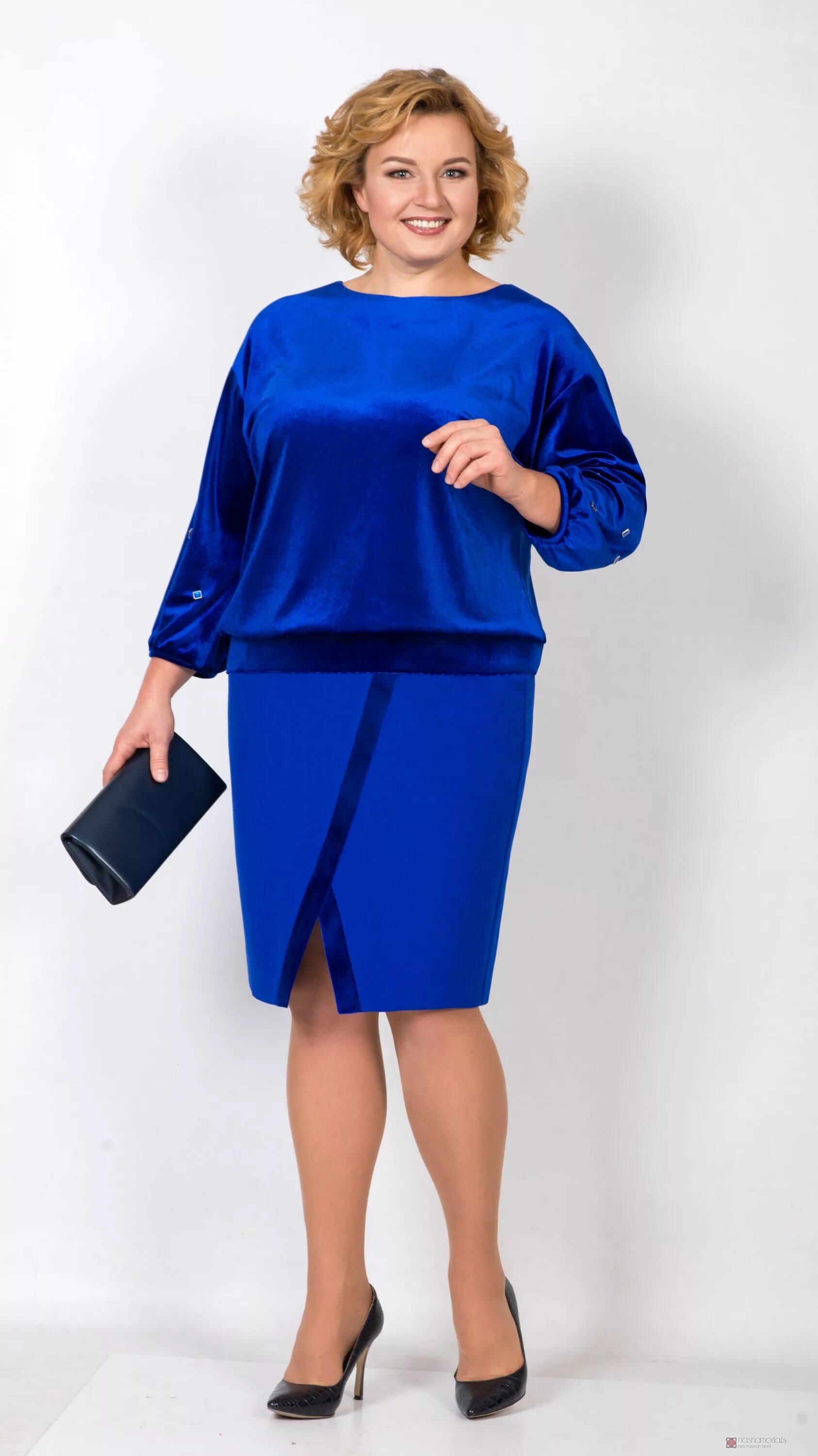 одежда для больших женщин. туника для полных женщин. платье больших размеров для полных женщин. платья для полных женщин. валберис женское платье больших размеров для полных женщин за 50.