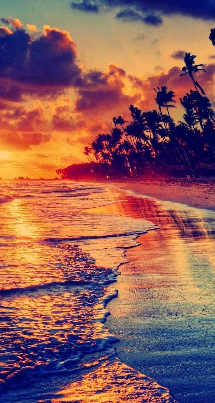 Красивый закат на телефон. Природа море. Красочный закат. «Яркий закат». Закат на море.
