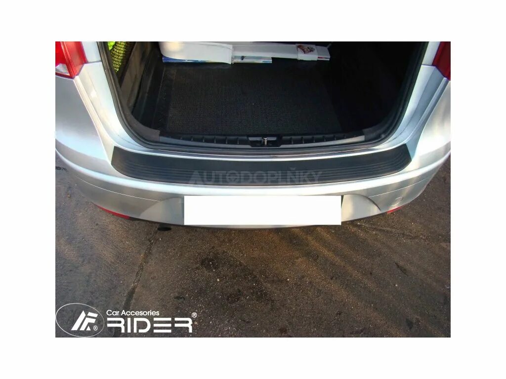 Накладка заднего бампера декоративная. Накладка на задний бампер seat ateca. накладка заднего бампера dtm. накладка на бампер ваз 2110 защита. накладка заднего бампера лз 470.