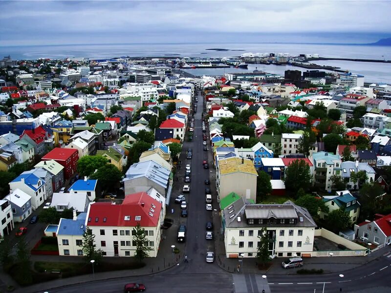 Island город. Рейкьявик столица. Исландия город Рейкьявик. Нуук Исландия. Город Нуук Гренландия.