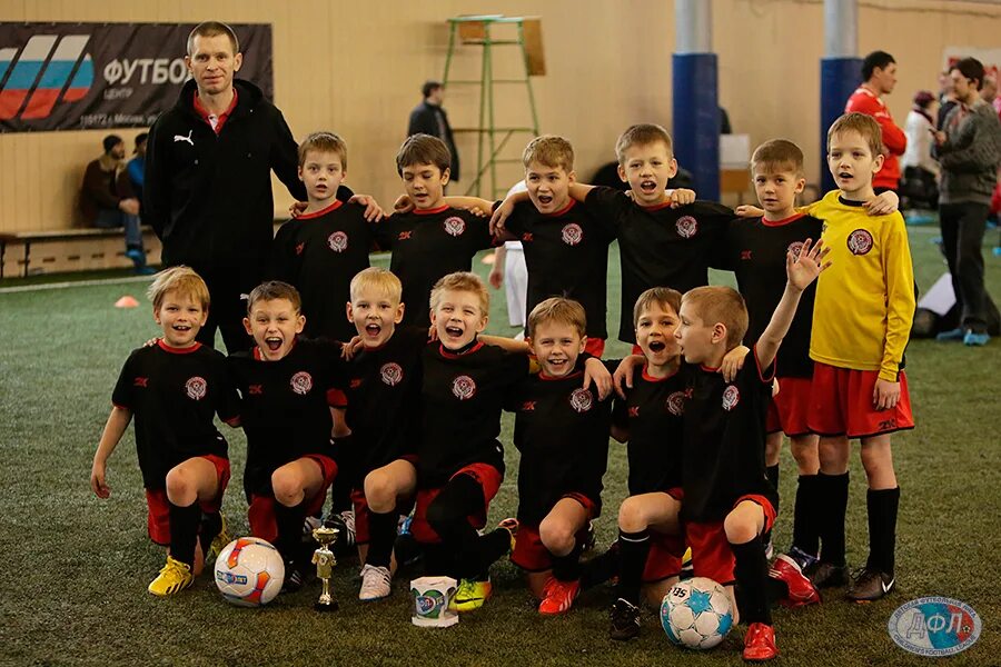 Футбол дети. Хамовники футбольная команда дети 2012 года 22. Саранск детский футбольный турнир. Соревнования футбол дети. Команды футбола.