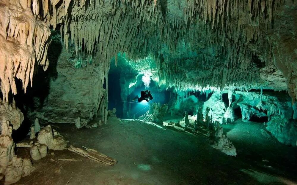 Caves de. Манавгат пещера Алтынбешик. Алтын Бешик пещера. Пещера Алтынбешик в Алании. Пещера Морганс-Кейв.