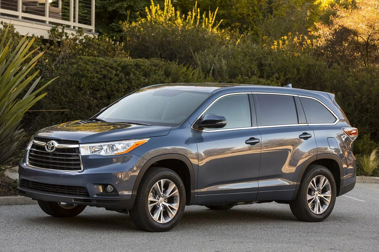 Тойота v6 highlander. Toyota highlander v6. Тойота хайлендер 2014 v6. Тойота хайлендер в6. Toyota highlander 6.