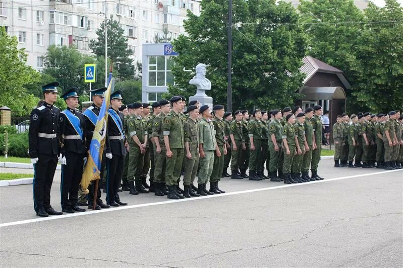 Уво внг по ставропольскому краю. Кадетская школа им Генерала Ермолова Ставрополь 2014. Кадетская школа Ставрополь руководитель. Ставропольский край кадетская школа. Кадетская школа Кисловодск.