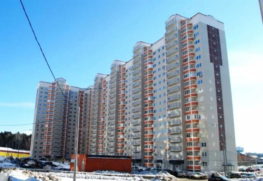 Улица авиаконструктора петлякова. Авиаконструктора петлякова 13 к 1. Петлякова 11. Улица авиаконструктора петлякова 7. Парк боровский солнцево парк.