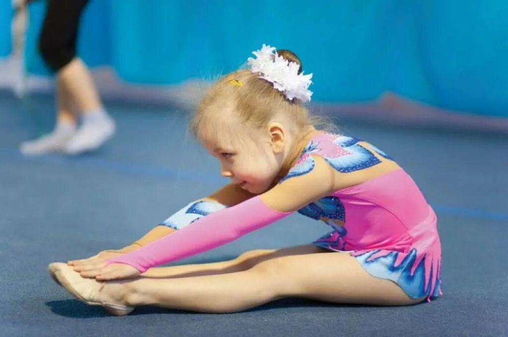 Спортивная гимнастика де. Гимнастика для детей. Спортивная гимнастика для девочек. Маленькие гимнастки. Спортивные девочки 9 лет