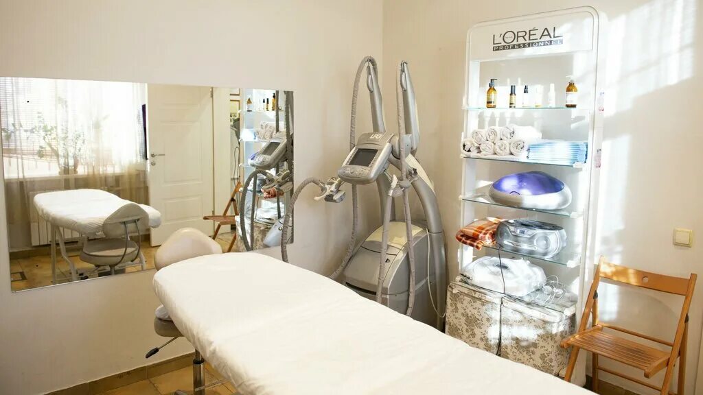 Hair’isma салоны красоты. ушинского 35 к 1. леди роз липецк парикмахерская. блэкаут барбершоп на ушинского спб. ушинского 7 липецк.