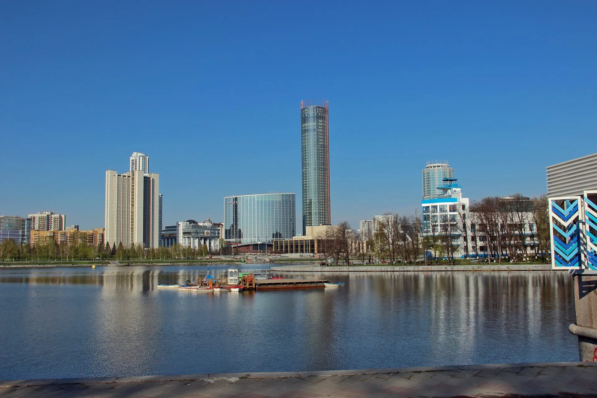 Кадры екатеринбурга
