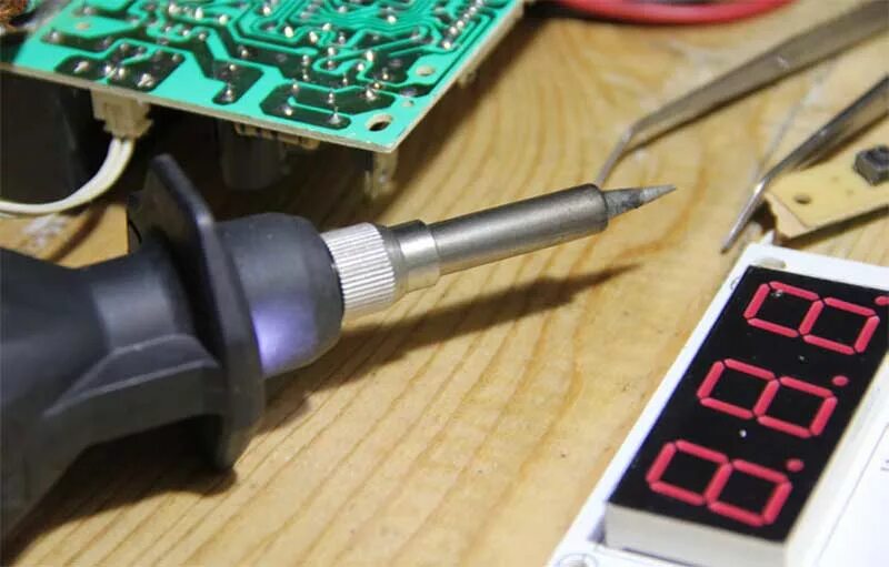 Ct-96 паяльник. Yihua 907a. Паяльник электрический xpert 60вт. Паяльник на станцию 852d+ элемент. Жало для паяльника rexant.