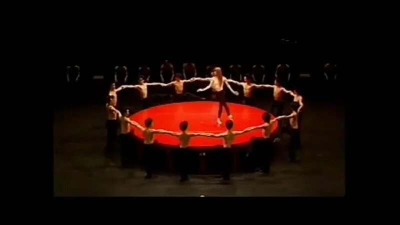 Болеро заболоцкий. Танцуй равель свой исполинский танец решу. Балет мориса бежара «болеро». «болеро» мориса равеля. Равель болеро жанра.