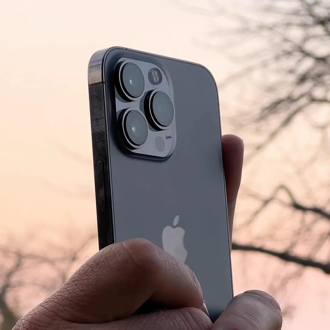 Camera 13