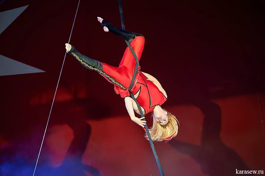 артисткой цирка владой морозовой