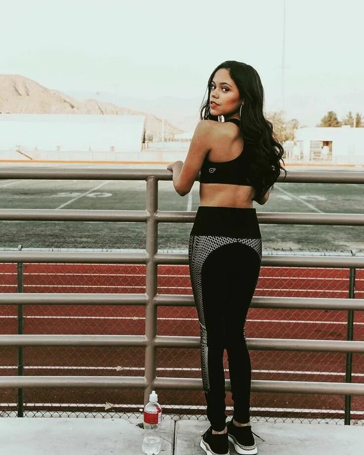 Джена ортега. Jenna ortega. Слитые фото ортеги. Jenna ortega 2023. Jenna ortega.