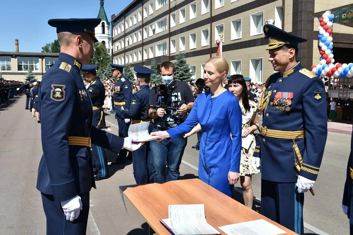 Выпуск в Рязанском десантном училище 2021. Выпуск прапорщиков РВВДКУ 2021. Воздушно десантное училище в Рязани. Выпуск офицеров РВВДКУ.