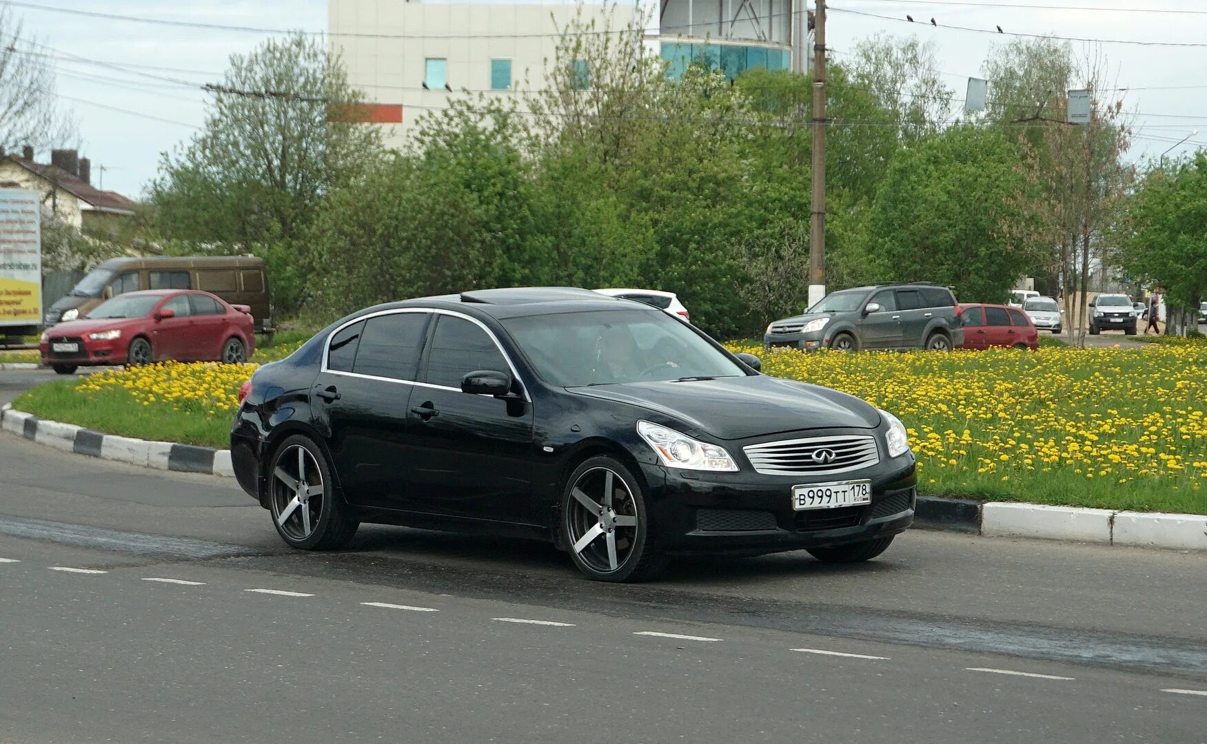 T infiniti. T infiniti