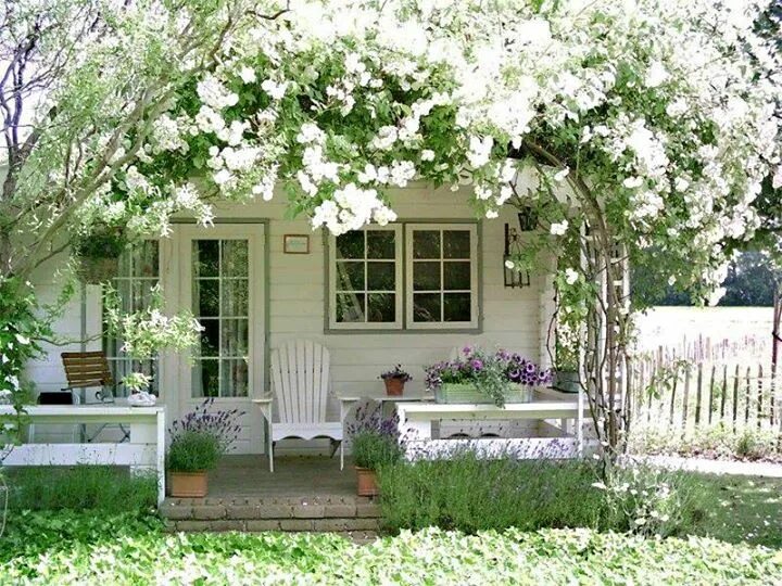 Interior Design & Home Decor Cottage homes, Cottage design, Cottage garden desig