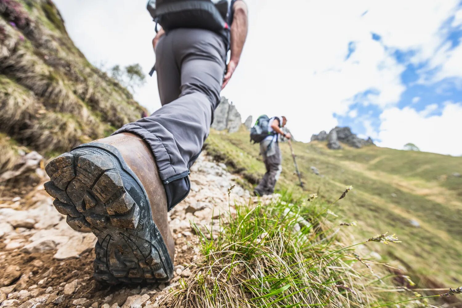 Обувь Trek Hiking 2019. Треккинг хайкинг. Пешеходный туризм. GJ[Jl d JHF[. Шагающая камера